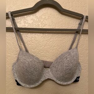 Calvin Klein T-Shirt Bra 34C